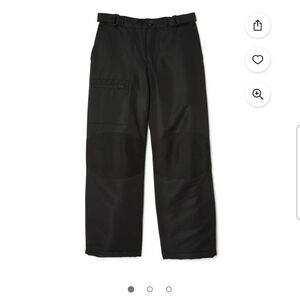 Kids size 7/8 black ski pants snowboard pants. Swiss tech snow pants. Like